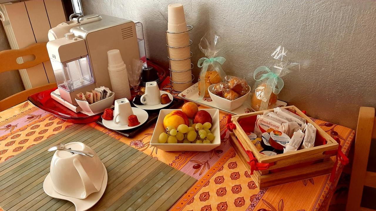 B&B Rosa Samarate المظهر الخارجي الصورة