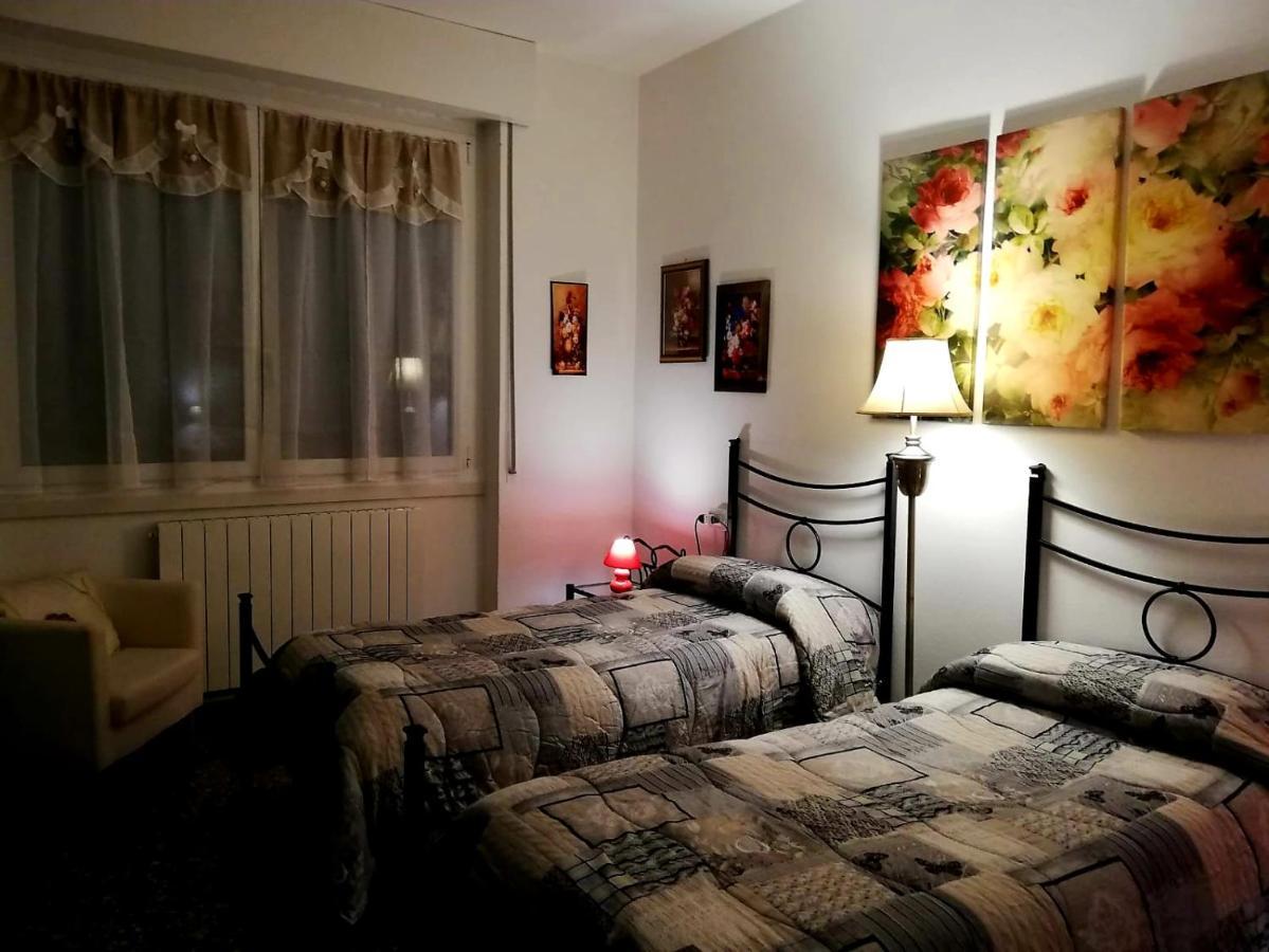 B&B Rosa Samarate المظهر الخارجي الصورة